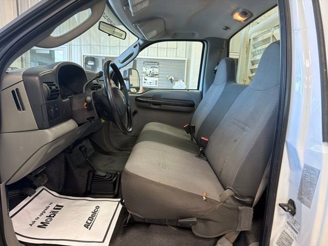 2007 Ford Super Duty F-350 SRW XL
