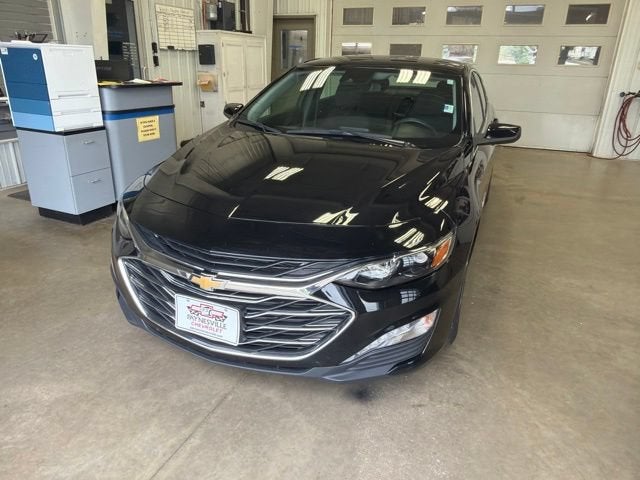 Used 2024 Chevrolet Malibu 1LT with VIN 1G1ZD5STXRF130189 for sale in Paynesville, Minnesota