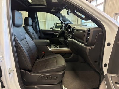 2025 Chevrolet Silverado 3500 HD High Country