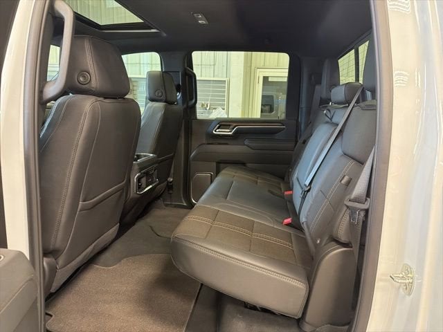 2025 Chevrolet Silverado 3500 HD High Country