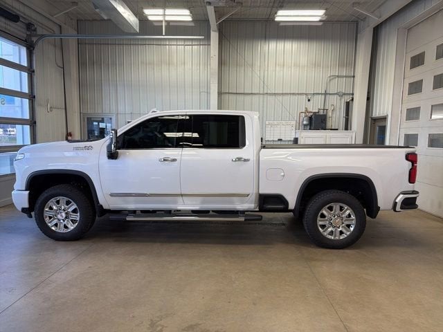2025 Chevrolet Silverado 3500 HD High Country