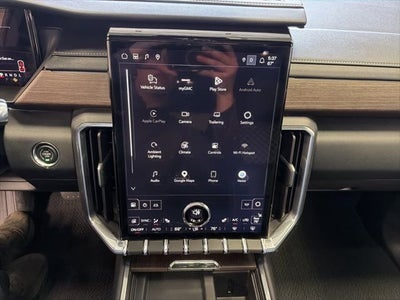 2025 GMC Acadia Denali