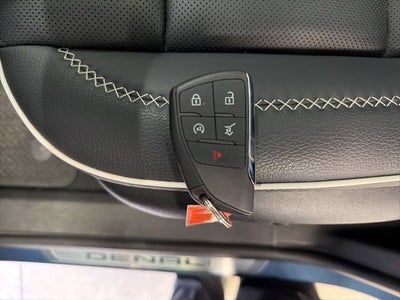 2025 GMC Acadia Denali