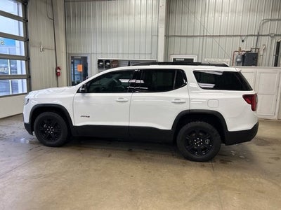 2023 GMC Acadia AT4