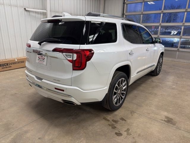 2020 GMC Acadia Denali