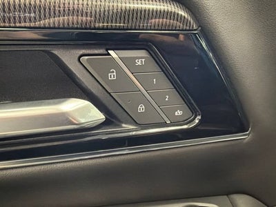 2025 GMC Yukon Elevation