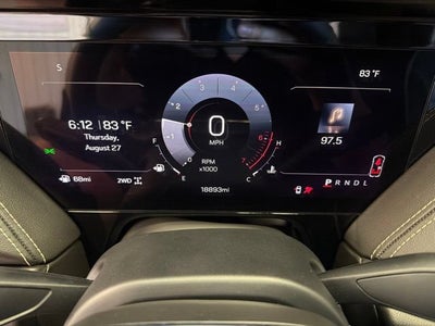 2025 GMC Yukon Elevation