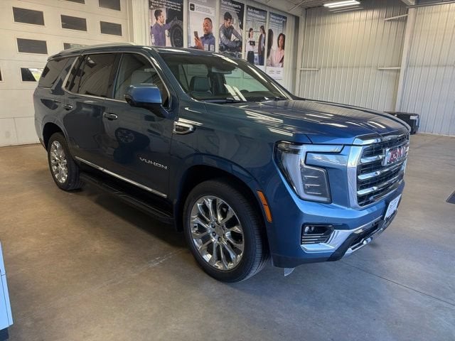 2025 GMC Yukon Elevation