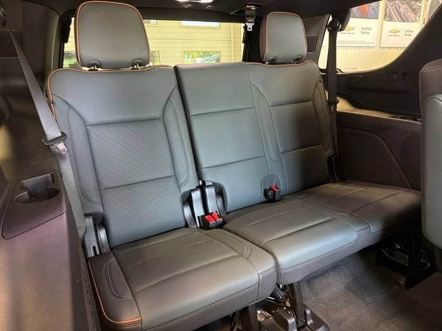 2025 GMC Yukon AT4