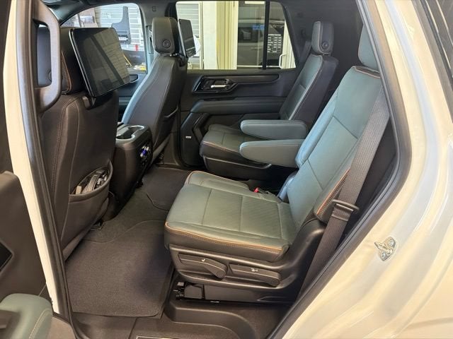 2025 GMC Yukon AT4