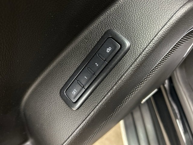 2020 GMC Yukon XL SLT