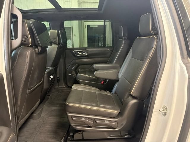2023 GMC Yukon XL SLT