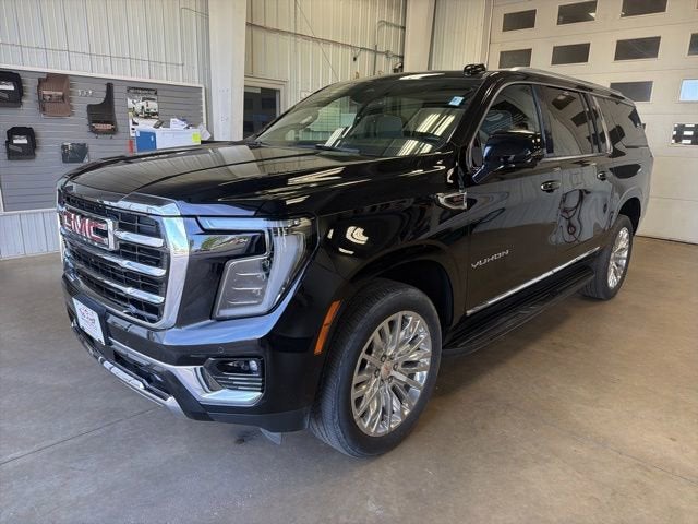 Used 2025 GMC Yukon XL ELEVATION with VIN 1GKS2GRD2SR226769 for sale in Paynesville, Minnesota