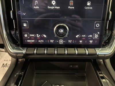 2025 GMC Yukon XL Elevation