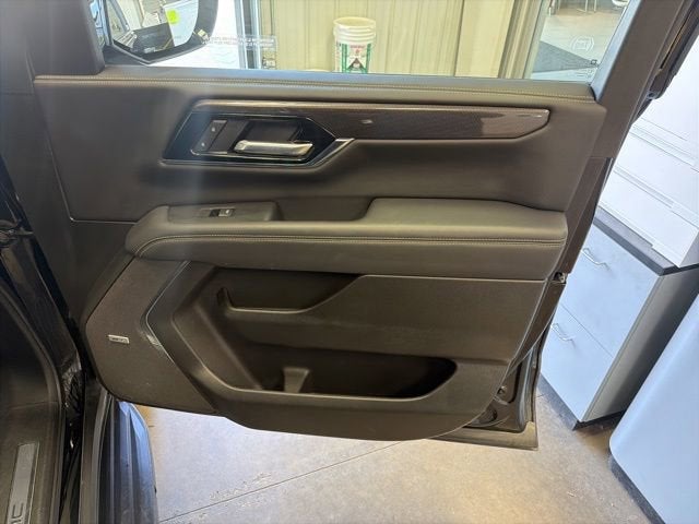 2025 GMC Yukon XL Elevation