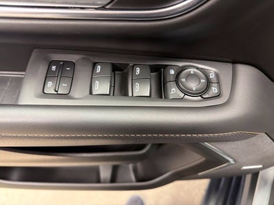 2023 GMC Yukon XL AT4