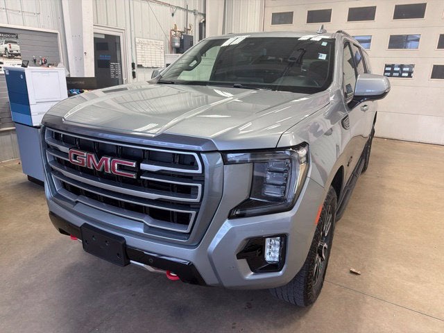 2023 GMC Yukon XL AT4