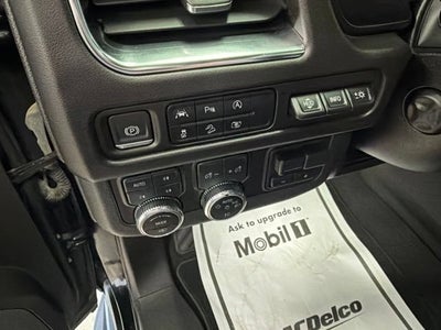 2024 GMC Yukon XL AT4