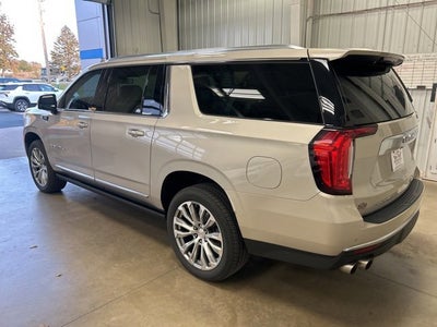 2022 GMC Yukon XL Denali