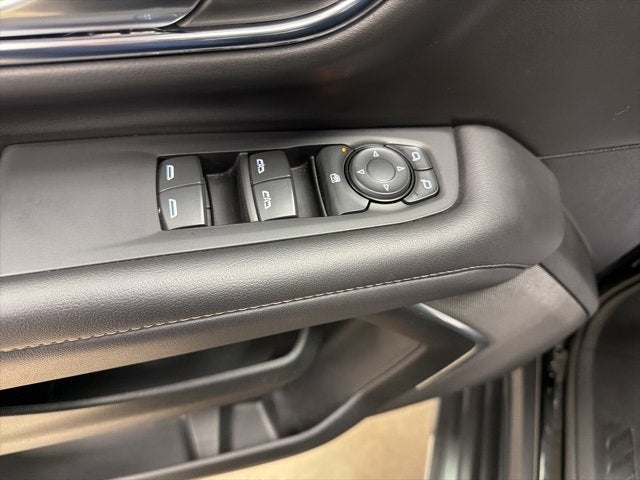 2024 Chevrolet Suburban LS