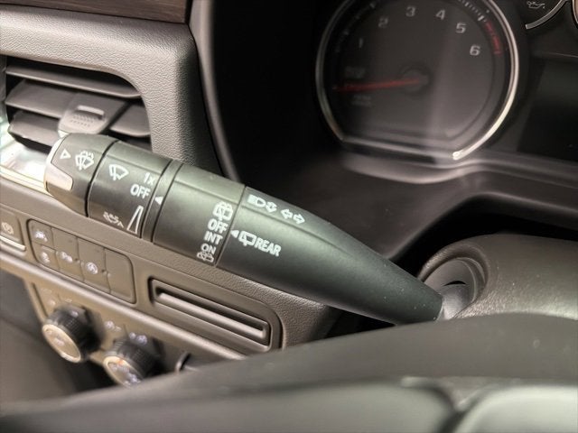 2024 Chevrolet Suburban LS