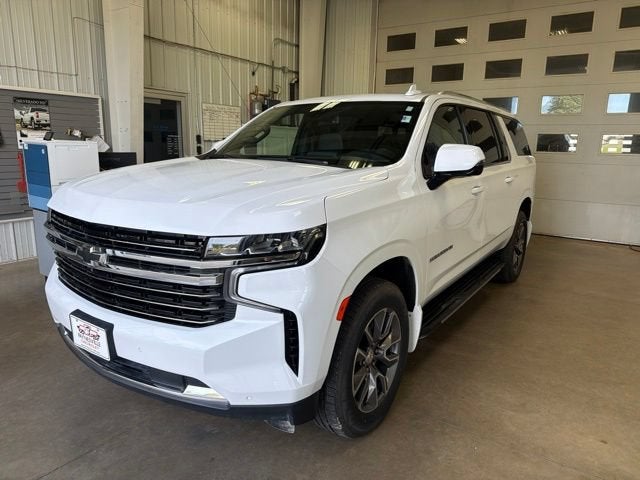Used 2024 Chevrolet Suburban LT with VIN 1GNSKCKT7RR332366 for sale in Paynesville, Minnesota