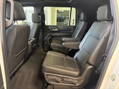 2024 Chevrolet Suburban LT