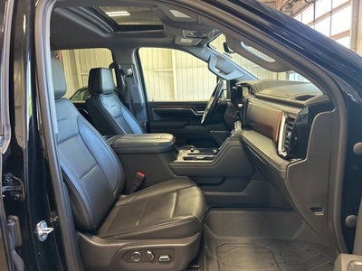 2024 GMC Sierra 3500 HD Denali