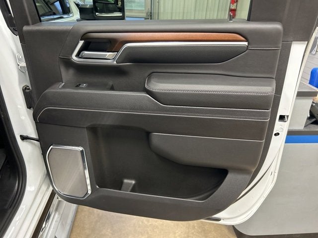 2025 GMC Sierra 3500 HD Denali