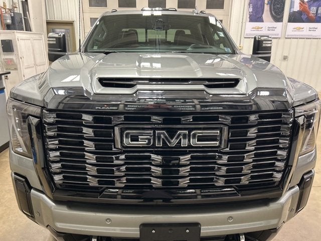 2025 GMC Sierra 3500 HD Denali Ultimate