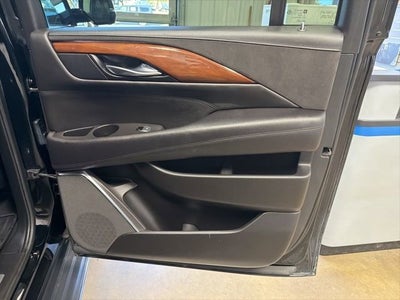 2016 Cadillac Escalade ESV Luxury Collection