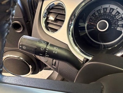 2013 Ford Mustang V6