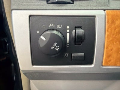 2008 Chrysler Town & Country Limited