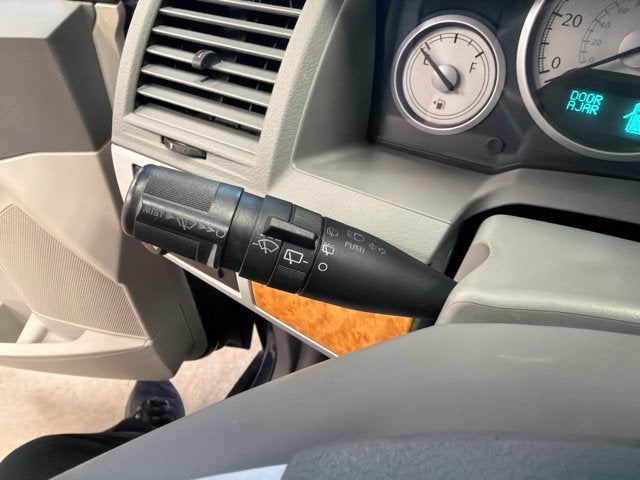2008 Chrysler Town & Country Limited