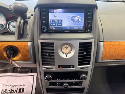 2008 Chrysler Town & Country Limited