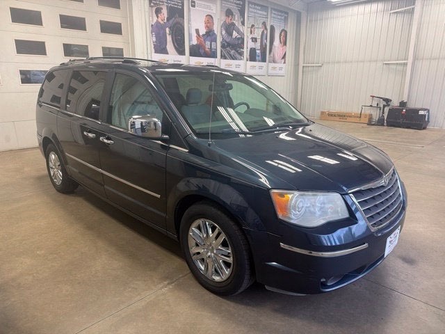 2008 Chrysler Town & Country Limited