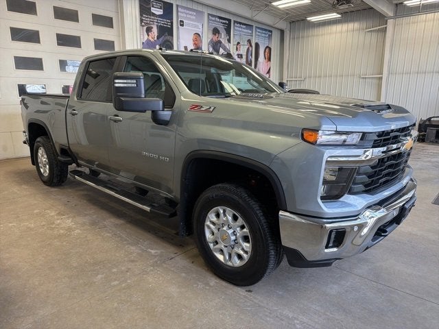 2025 Chevrolet Silverado 3500 HD LT