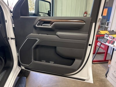 2025 Chevrolet Silverado 3500 HD LT