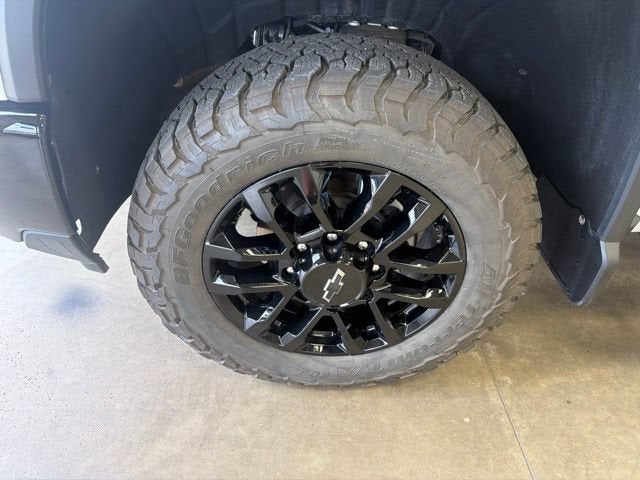 2025 Chevrolet Silverado 3500 HD LTZ