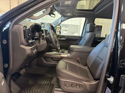 2025 Chevrolet Silverado 3500 HD LTZ