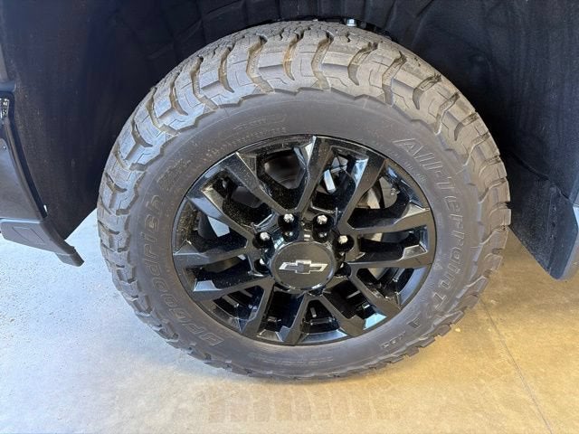2025 Chevrolet Silverado 3500 HD LTZ