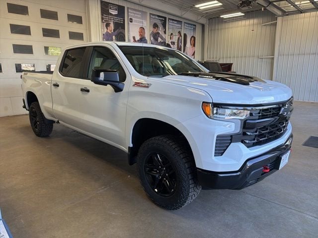 2026 Chevrolet Silverado 1500 LT Trail Boss - Photo 4