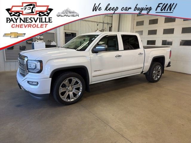 2016 GMC Sierra 4WD Crew Cab Short Box's photo