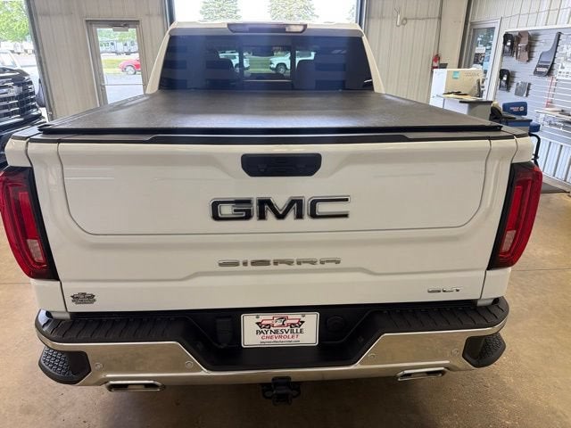2022 GMC Sierra 1500 SLT