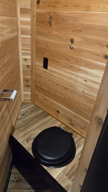 2022 GLACIER 17RD 8x17 LT