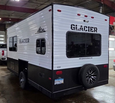 2022 GLACIER 17RD 8x17 LT