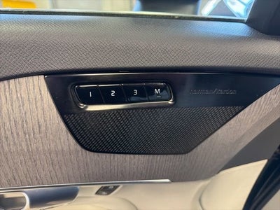 2023 Volvo XC90 Plus