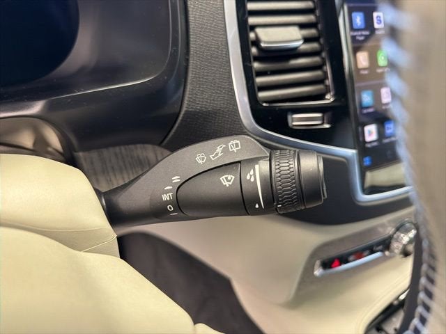 2023 Volvo XC90 Plus