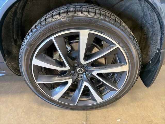 2023 Volvo XC90 Plus