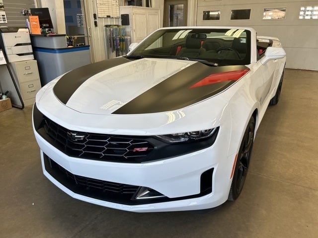 Used 2023 Chevrolet Camaro 2LT with VIN 1G1FD3DS8P0138206 for sale in Paynesville, Minnesota
